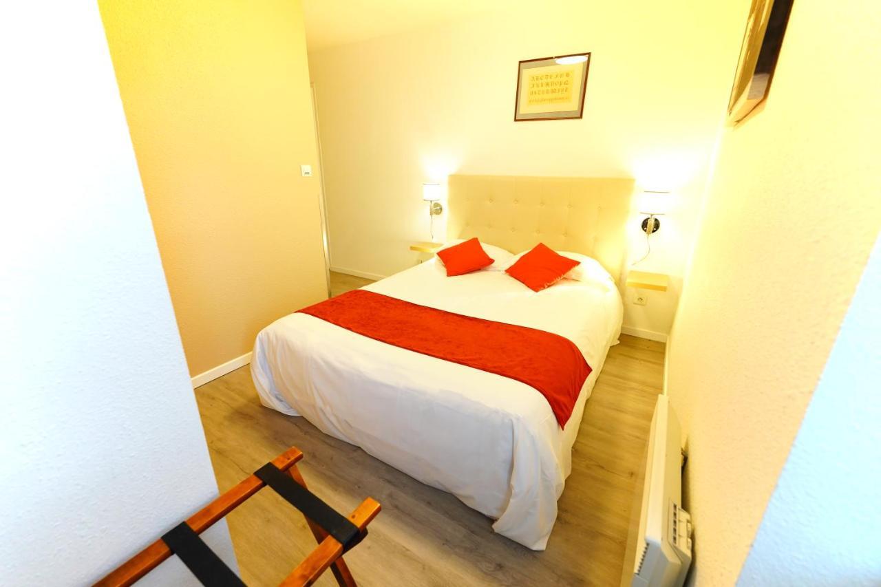 Logis Hotel Le Relais Des Remparts 알리앙스 외부 사진